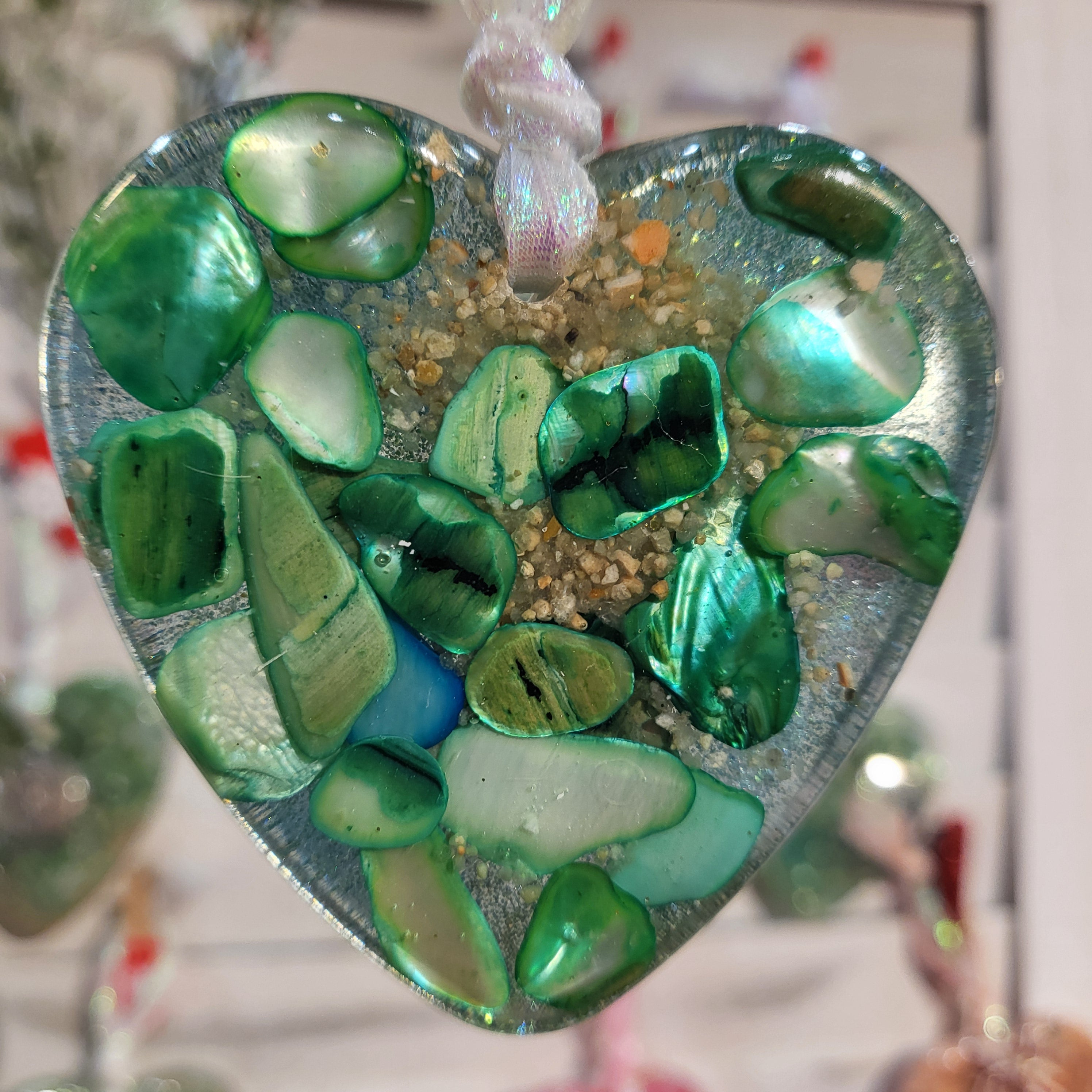 Heart of the Sea Crushed Shell Green Abaolone